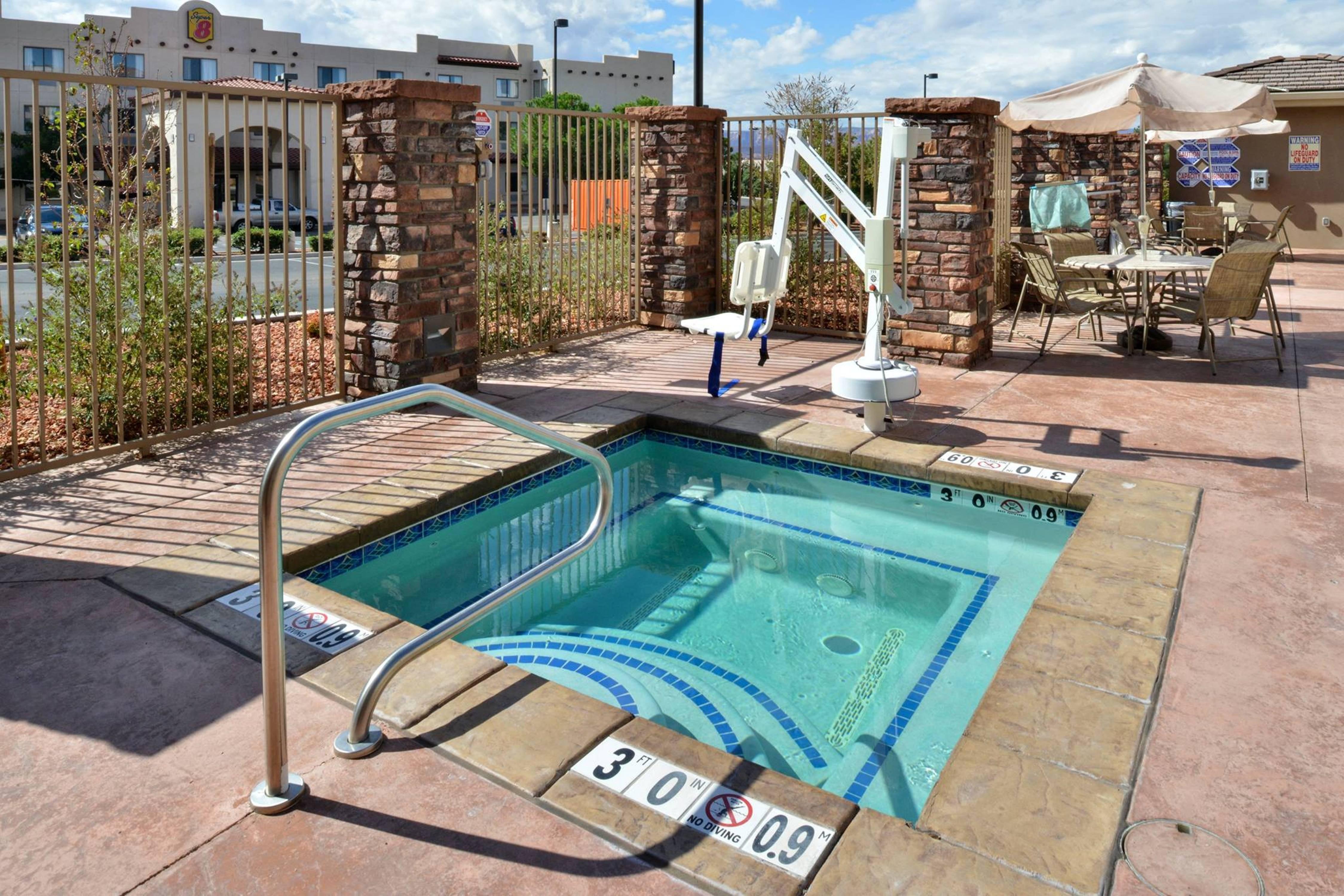 Holiday Inn Express & Suites Page - Lake Powell Area By Ihg Екстер'єр фото