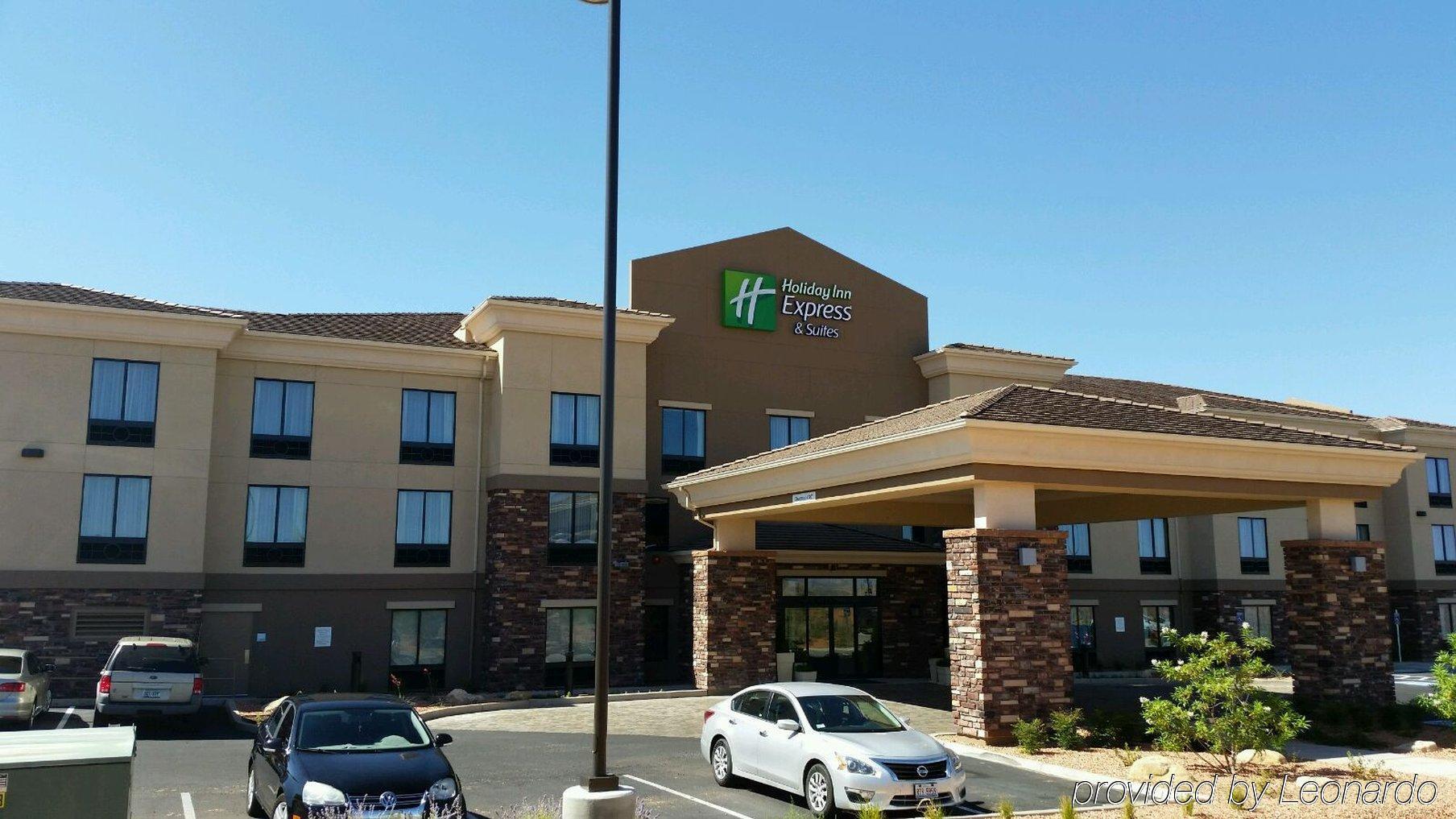 Holiday Inn Express & Suites Page - Lake Powell Area By Ihg Екстер'єр фото